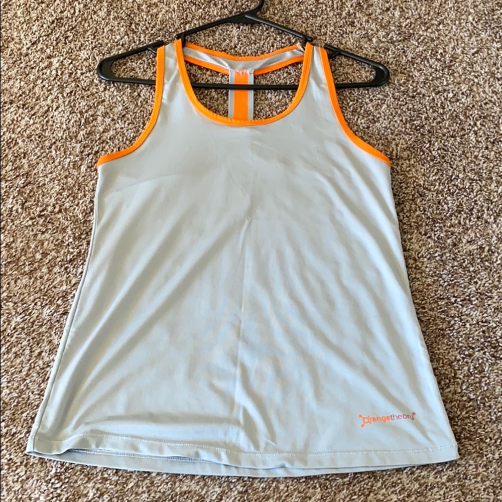 Orangetheory coach tank size Medium